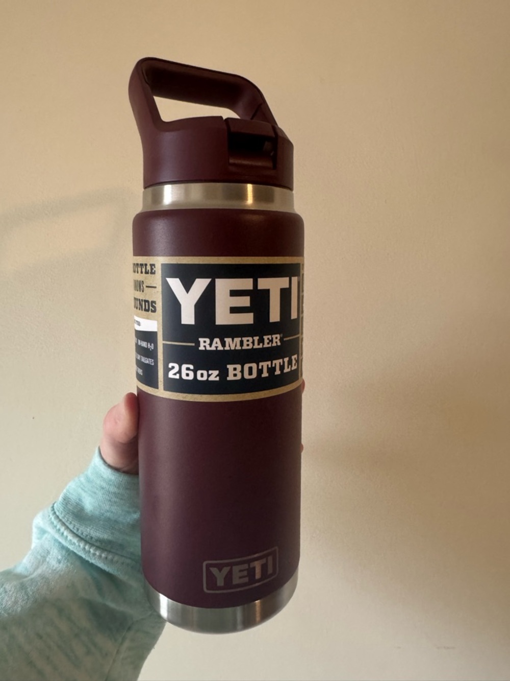 NWT 26oz Yeti Rambler Bottle